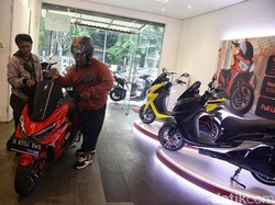 Bisnis Jual-Beli Motor Listrik Bekas di RI Masih Belum Menjanjikan