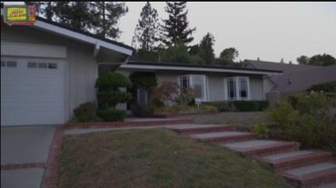 img-title 7 Penampakan Rumah Keluarga Irwan Mussry Suami Tajir Maia Estianty di Amerika