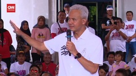 VIDEO: Momen Ganjar Tegur Ajudan Tak Keras Tegur Warga