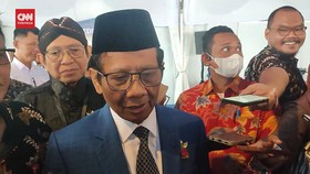 VIDEO: Mahfud Tanggapi Soal Jokowi Dianggap Bela Prabowo