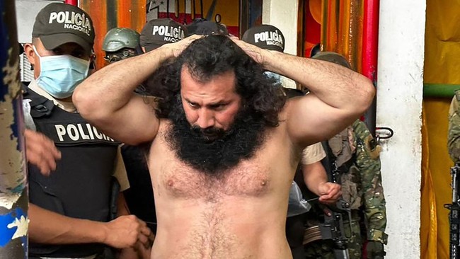 Gembong Narkoba yang paling dicari di Ekuador, Jose Adolfo Macias alias Fito, resmi diekstradisi ke Amerika Serikat pada Minggu (20/7) waktu setempat.