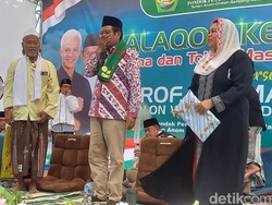 Kiai-Masyayikh Madura Nyatakan Dukung Ganjar-Mahfud, Yenny Wahid Hadir