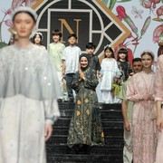 Nawasana Gelar Fashion Show Tunggal Perdana, Siapkan Koleksi Set Keluarga untuk Hari Raya Idul Fitri
