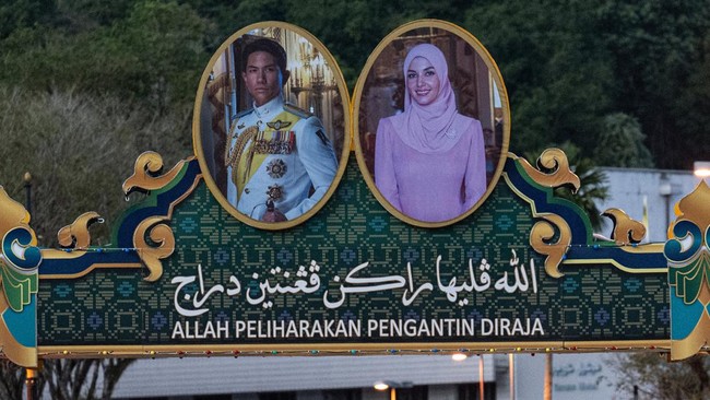 Pangeran Abdul Mateen dari Brunei Darussalam melangsungkan ijab kabul hari ini, dengan tunangannya Anisha Rosnah.