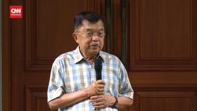 VIDEO: Sentil Prabowo Beli Alutista Bekas, JK: 1 Trilyun, 1 Pesawat?