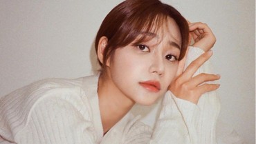 Kabar Bahagia, Yuna Eks AOA Bakal Menikah Bulan Depan