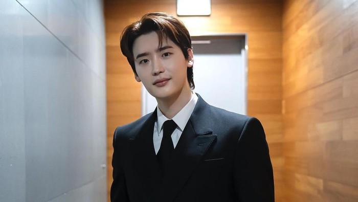 Ada Lee Jong Suk, Ini Deretan Artis Korea yang Gabung Agensi Baru di Awal 2024