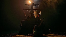 Rudal Houthi Tembak Kapal Tanker AS di Teluk Aden