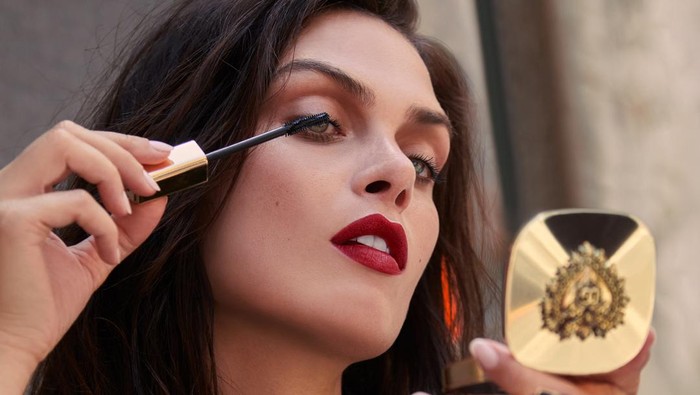 Pilihan Makeup Berkemasan Estetik dari Dolce&Gabbana