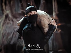 Drama 'Knight Flower' Perpanjang Durasi Episode Terakhir, Ini Alasannya