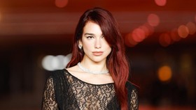 Dua Lipa Batal Konser di Jakarta Besok