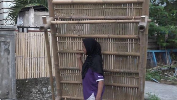 Nenek Sinar