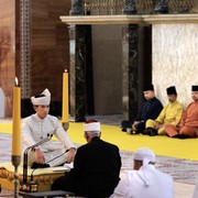 Sah Menikah! Intip Pesona Pangeran Mateen saat Akad Nikah, Tampan dan Gagah