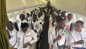 Kengerian di Pesawat Timnas Gambia: Pusing hingga Kurang Oksigen