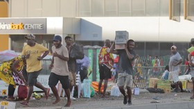 Papua Nugini Darurat Nasional 14 Hari, 1.000 Tentara Disiagakan
