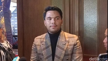 Beda Nasib, Komeng dan Thariq Halilintar Menuju Senayan Disorot