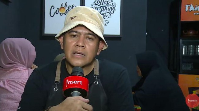Kini Jualan Tahu Bakso, Aris Kurniawan tetap Semangat Bagi Ilmu Akting Kolosal