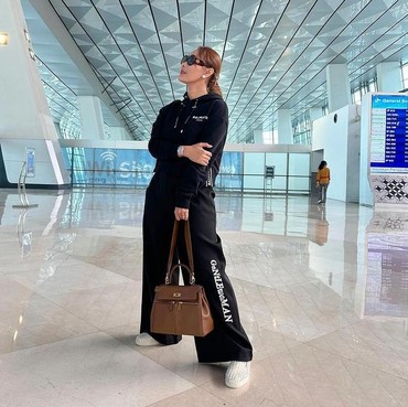 Pengalaman Mencekam Inul Daratista Naik Pesawat, Pernah Mendarat Darurat di Gunung