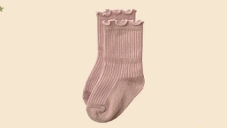 Kaos kaki dari Bohopanna