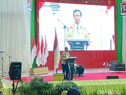 Saat Mahasiswa Unhas Pertanyakan Janji Kuliah Gratis Anak TNI-Polri ke Mahfud