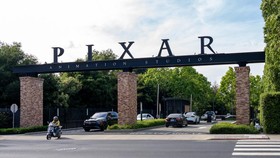 Studio Pixar Bakal PHK 300 Karyawan