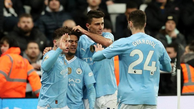 Manchester City sempat mengalami krisis di bulan November hingga awal Desember. Namun kini The Citizens sudah kembali sehat dan siap mengancam Liverpool.