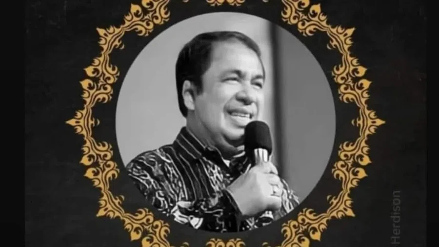 Ade Manuhutu