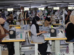 PMI Manufaktur RI Masuk Zona Merah, Terburuk Sejak 2021
