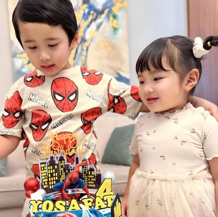 <p>Yosafat lahir pada Januari 2020. Sementara itu, sang adik lahir pada Agustus 2021 di salah satu rumah sakit di Jakarta Pusat. (Foto: Instagram: @btpnd)</p>