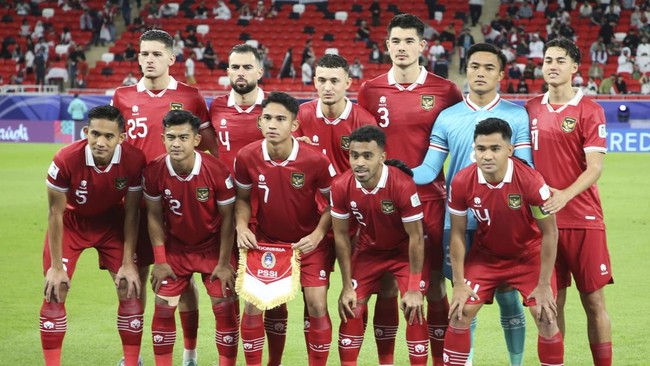 Shin Tae Yong bisa mengubah formasi dalam duel lawan Vietnam vs Inodnesia di laga kedua Piala Asia. Berikut tiga pemain yang berpeluang masuk tim inti.