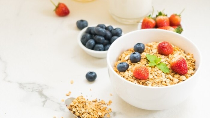 8 Makanan Sehat dengan Kandungan Gula Tambahan Tinggi!
