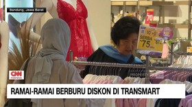 VIDEO: Ramai-Ramai Berburu Diskon Di Transmart