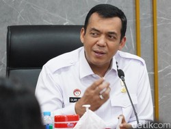 2 WN Inggris Dideportasi gara-gara Ikut Demo Ojol di Jakarta