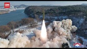 VIDEO: Korut Lagi-lagi Tembakkan Rudal Balistik ke Perbatasan Korea