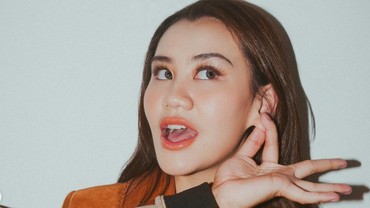 Ketemu di Nikahan Rizki Febian, Aaliyah Massaid Dipuji Iriana Jokowi