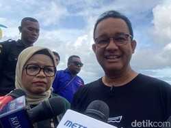 Anies Bicara Ada Pihak Tak Siap Berdemokrasi Soal Videotron Diturunkan