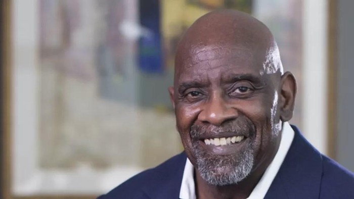 Kisah Inspiratif  Chris Gardner: Dulu Gelandangan, Kini Jadi Miliarder Sukses
