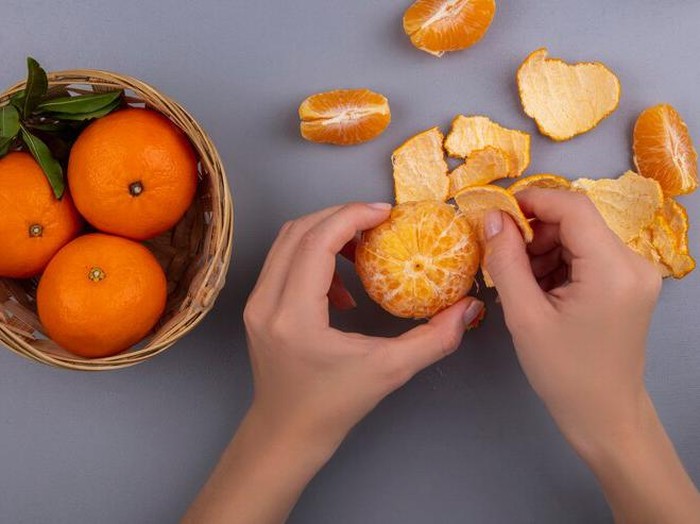 Jangan Ragu Buat Dimakan, Serabut Putih Buah Jeruk Ternyata Punya Banyak Khasiat untuk Kesehatan/Foto:Freepik/stocking