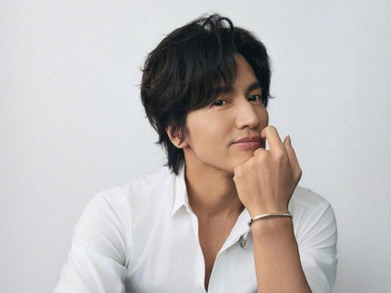 7 Potret Terbaru Jerry Yan Bintang Meteor Garden, Awet Muda di Usia 47 Th