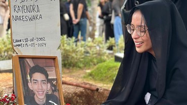 img-title Terpopuler: Sosok Kaneishia Anak Dede Yusuf hingga Momen Prilly Restui Luna-Maxime