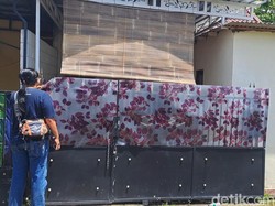 5 Pasangan yang Digerebek di Kos Mesum Jombang Diserahkan ke Satpol PP