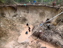 5 Penambang Emas Ilegal Asal Jawa Tengah Dibekuk di Merangin