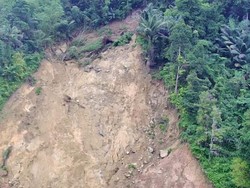 170 Warga Mengungsi Akibat Longsor di Serasan, Natuna Siaga Longsor