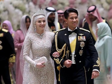 Isi Suvenir Nikahan Prince Mateen & Anisha Rosnah, Ada Pulpen Rp9,1 Juta