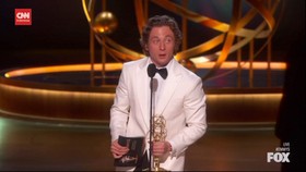 VIDEO: Succession, The Bear, dan Beef Dominasi Emmy Award 2023