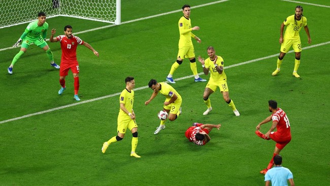 Perseteruan netizen Indonesia dan Malaysia mulai meredup di Piala Asia 2023. Kali ini warganet Indonesia dukung timnas Malaysia kalahkan Bahrain.