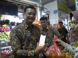 BSI Dorong Digitalisasi Pembayaran QRIS di Pasar Gede Solo