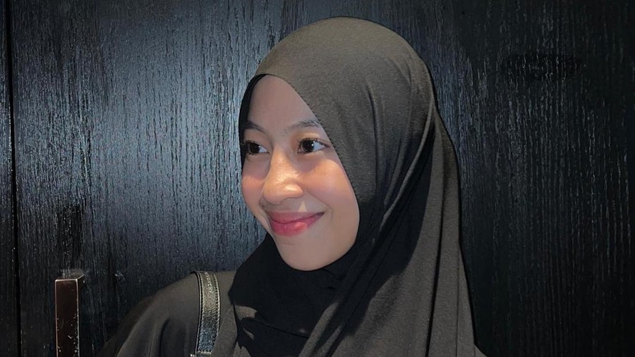 Adiba Khanza Adiba Khanza