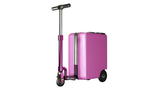 Sang pemilik mengaku sudah sekitar dua tahun menggunakan koper AirWheel dan baru kali ini kopernya tidak boleh masuk bagasi.