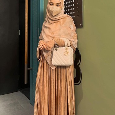 Penampilan Terbaru Laudya Cynthia Bella Usai Isu Jadi Istri Ketiga Disorot